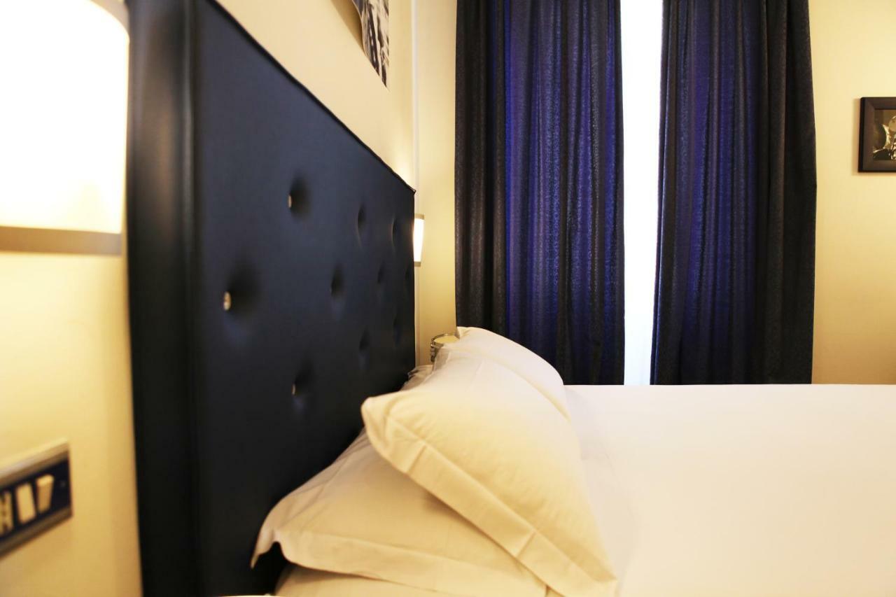 Hotel Franklin Feel The Sound Rom